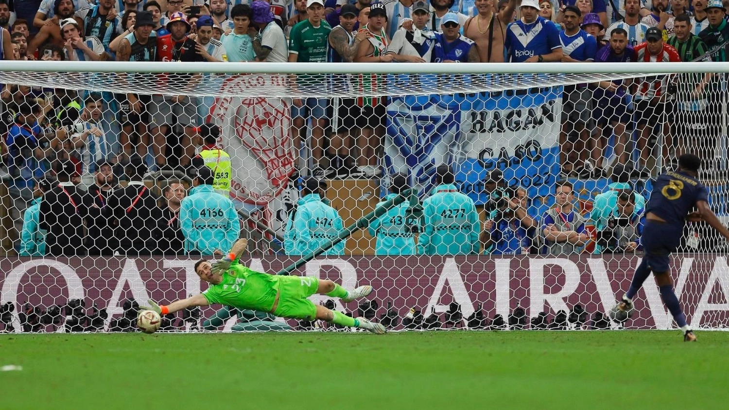 Fútbol.