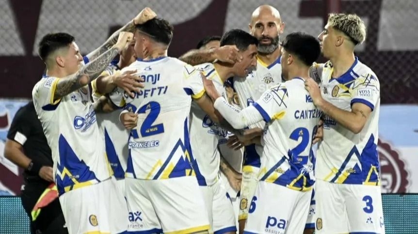 Fútbol Argentino: Central le ganó 1 a 0 a Lanús con gol de Di María