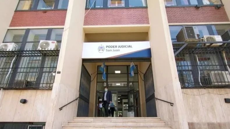 Condenaron a un hombre en San Juan por abusar de las hijas de su pareja