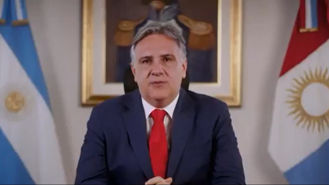Córdoba sube 84% la jubilación mínima con fondos acordados con Nación