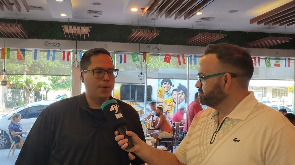 Manolo, el rincón argentino que vibra con cada partido en Miami