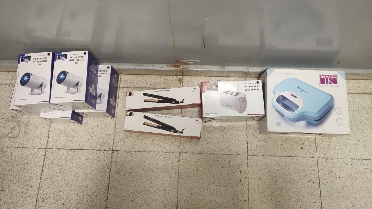 Dos jóvenes fueron detenidos tras intentar robar en un mayorista de Capital