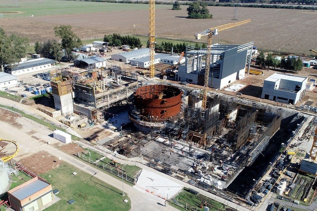 El Gobierno despide al 20% del personal de la Comisión Nacional de Energía Atómica