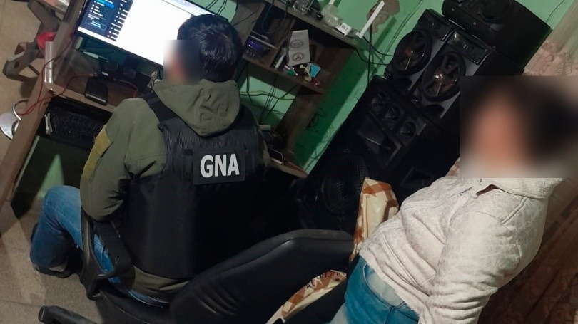 Dos detenidos por tenencia y distribución de pornografía infantil