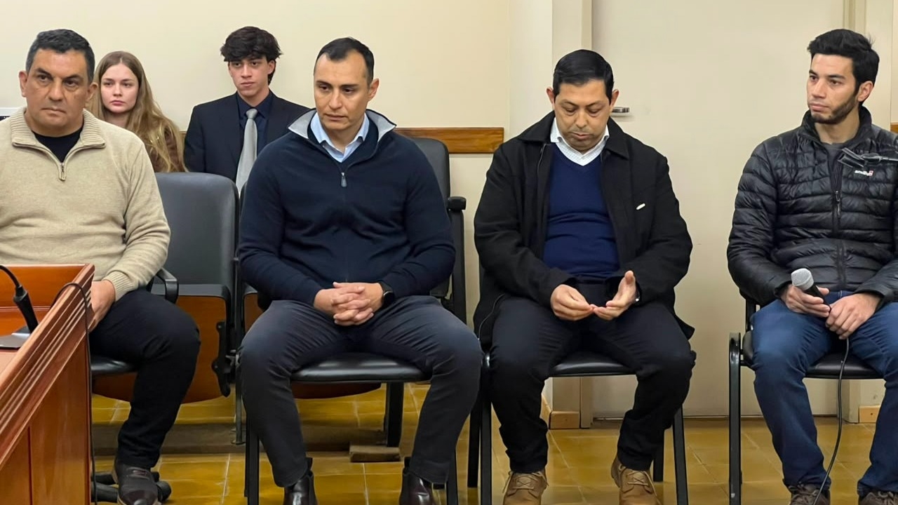 Imputan a cinco acusados por el fraude de las computadoras policiales