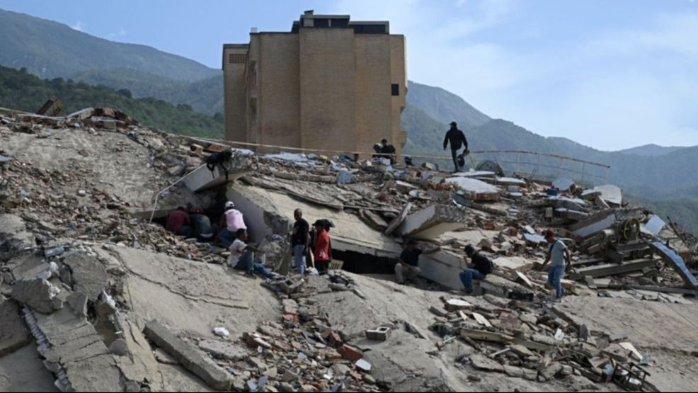 Subió a 2.645 la cifra de muertos por los terremotos en Venezuela