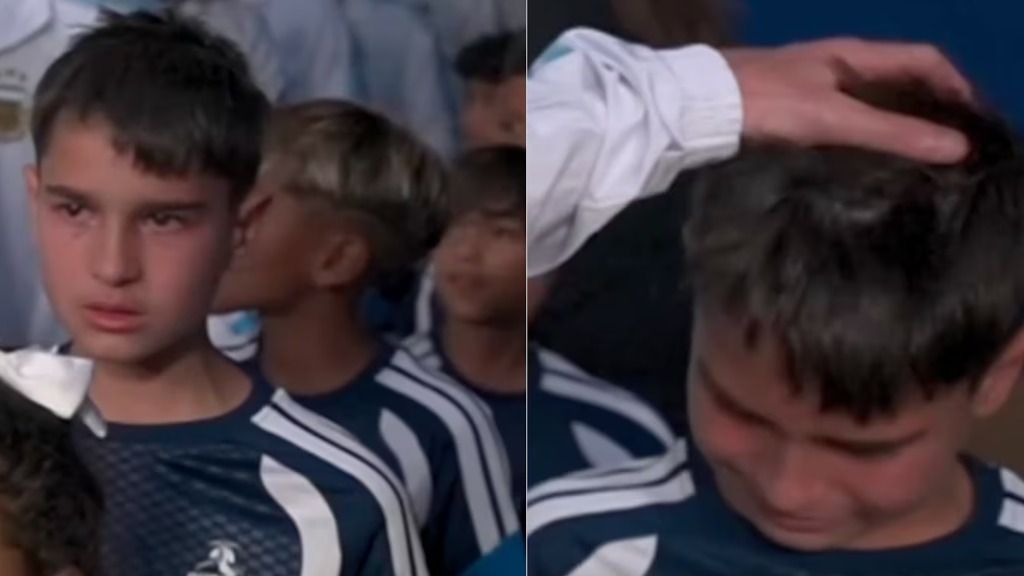 Messi y Dibu emocionaron a un nene antes del partido con Cabo Verde