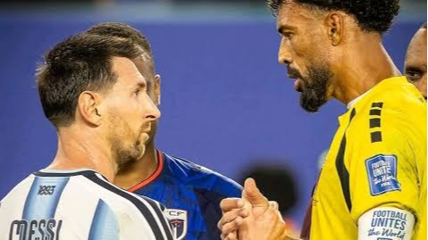 Vozinha contó el gesto de Messi que lo marcó tras el duelo mundialista