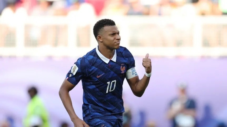 Con gol de Mbappé de penal, Francia eliminó del Mundial a Paraguay