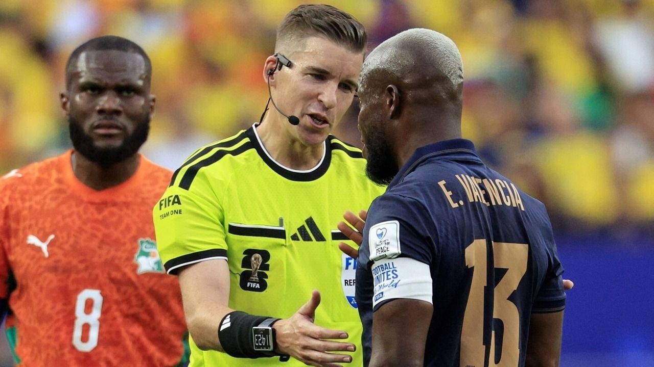 Confirmaron que un árbitró francés dirigirá el partido de Argentina y Egipto