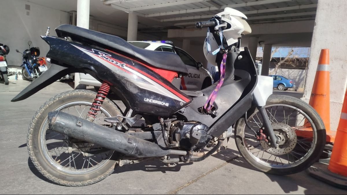 Hallaron en Capital una moto robada en Buenos Aires