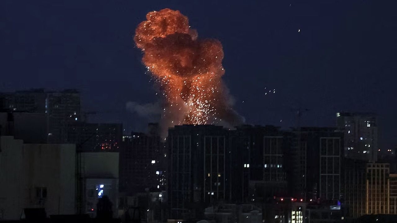 Rusia lanzó otro ataque masivo sobre Kiev y dejó al menos 11 muertos
