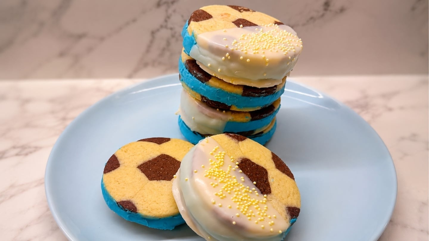Aprendé a cocinar los alfajores ideales para alentar a la Selección