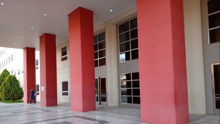 Niño de 1 año cayó en un balde con agua y dejó de respirar: fue reanimado