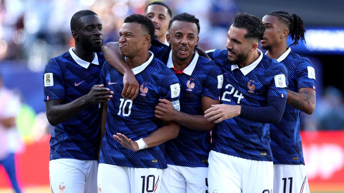 Francia pidió anular tres tarjetas tras el precedente del jugador de EEUU