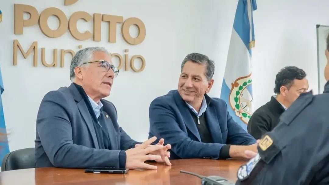 Firmaron un convenio para garantizar el servicio de la Subcomisaría Castro