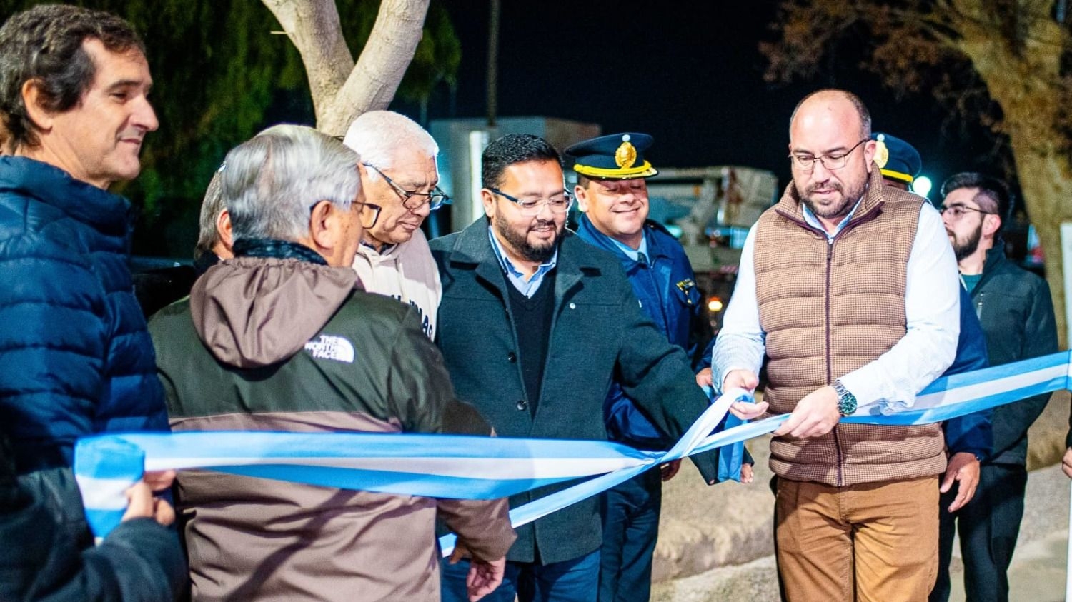 Rivadavia inauguró la remodelación integral de la Plaza El Arriero