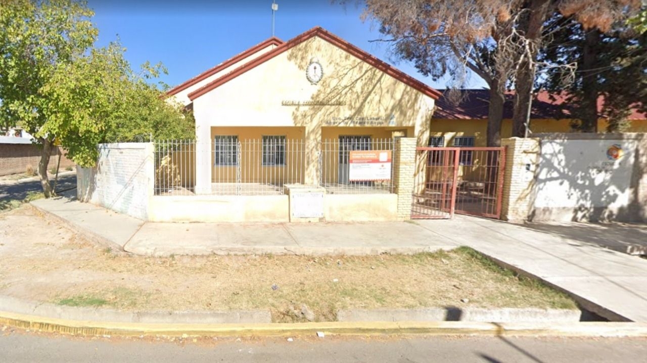 No fue a trabajar durante 8 meses y descubrieron que se había mudado a Italia
