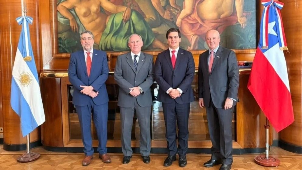 Argentina y Chile reactivan agenda minera binacional con foco en obras