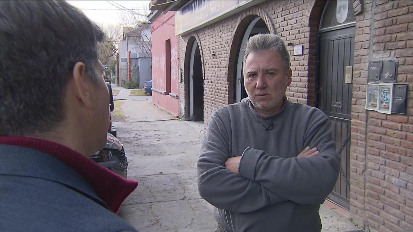 Fue a hacer un trámite y le dijeron que estaba muerto 
