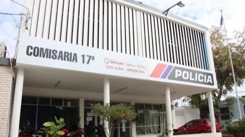 Disparos y bombas molotov, el ataque contra una casa en Villa El Salvador
