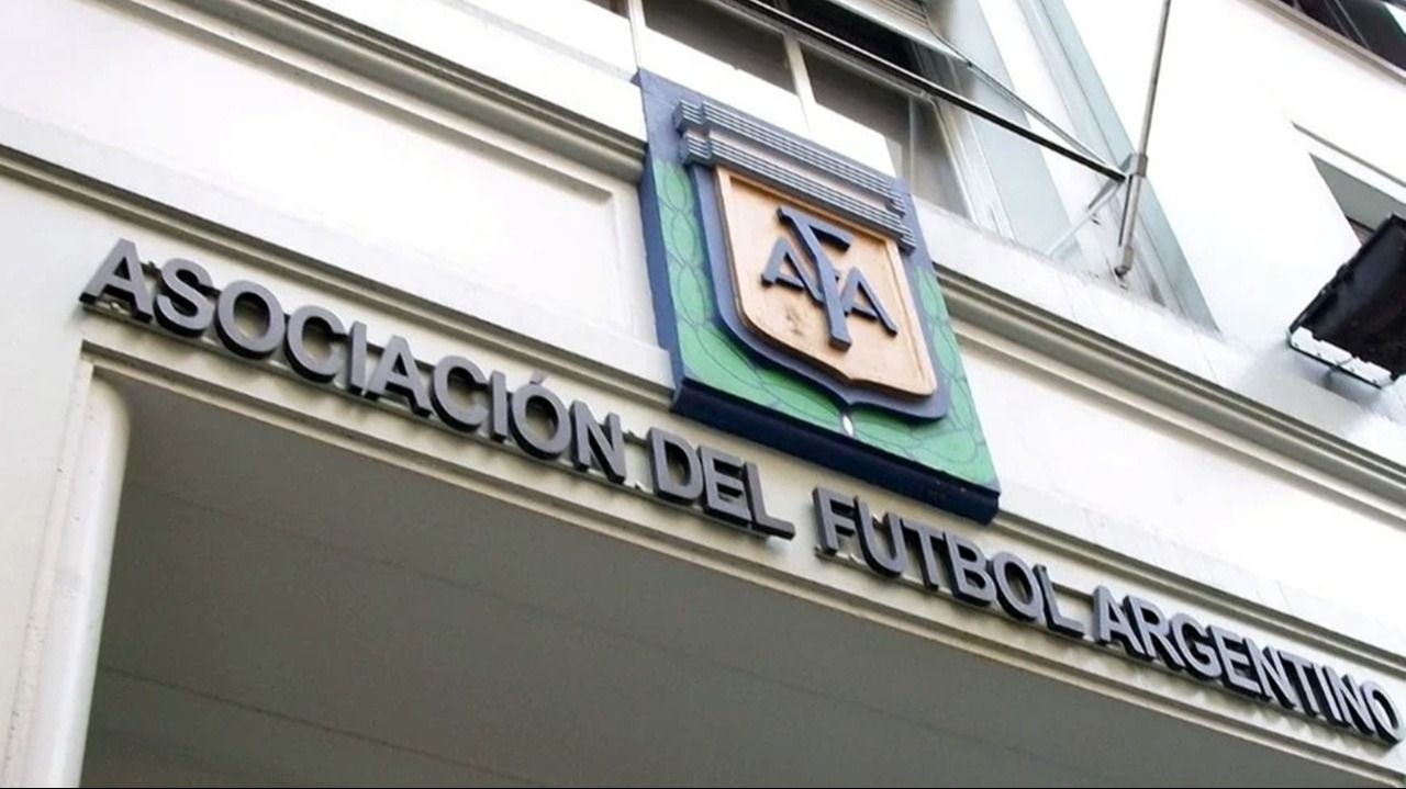 Hackearon la AFA y difundieron falsos mails contra el arbitraje del partido ante Egipto