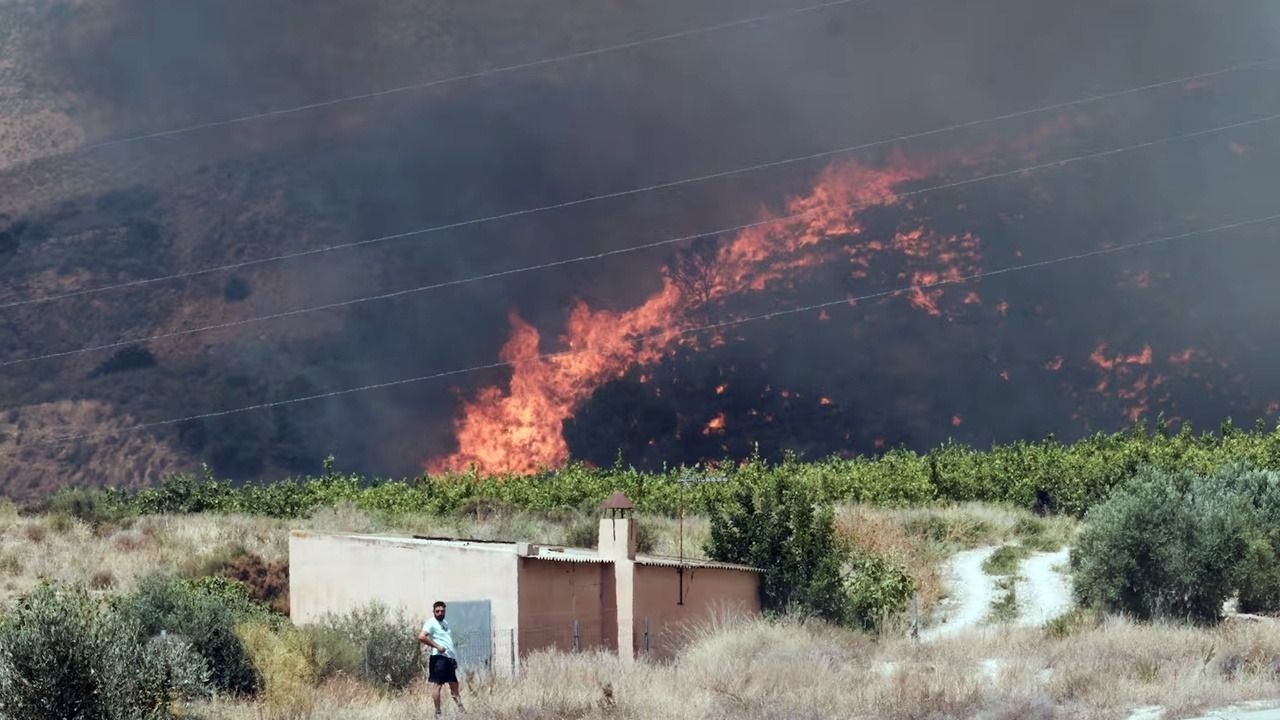 Tragedia en España: un incendio dejó 12 muertos y 23 desaparecidos