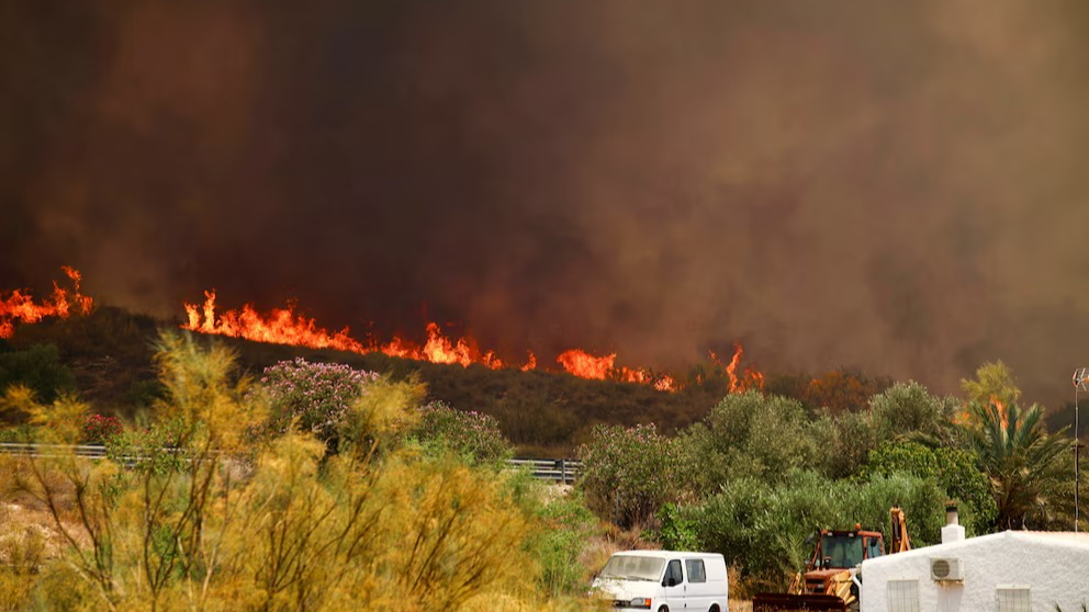 Un incendio en España destruyó casi 4.000 hectáreas y dejó 12 muertos