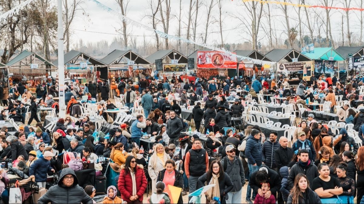 Rawson abrió la Fiesta del Carneo Español con productores y gastronomía