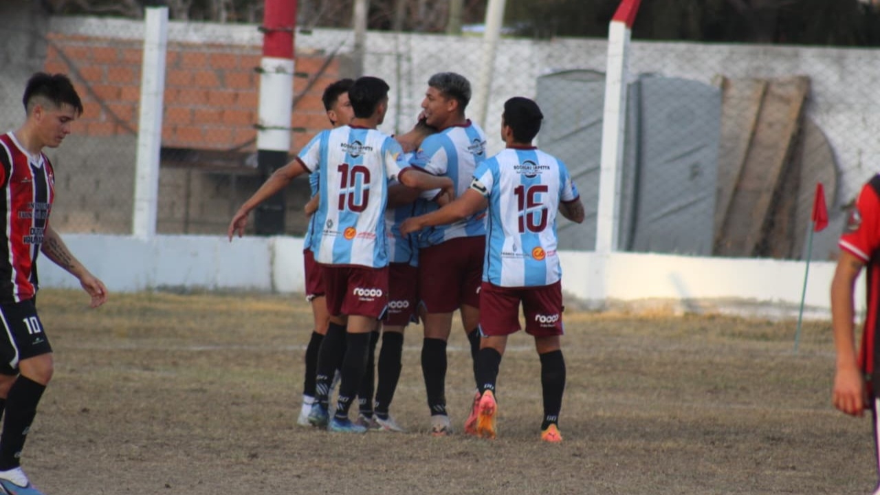 Alianza derrotó a Juventud Zondina y sigue en la cima del fútbol local