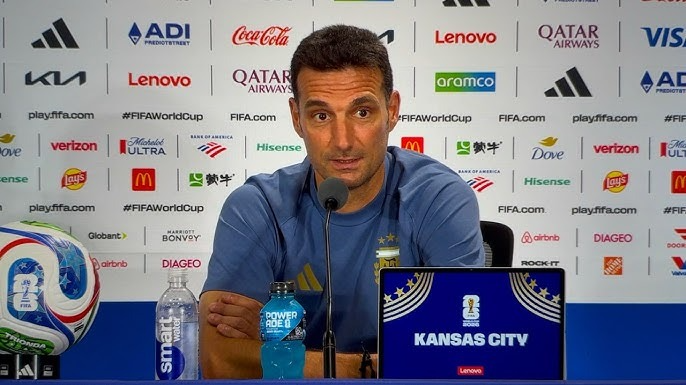 Scaloni enfrenta los micrófonos con una duda clave en el equipo