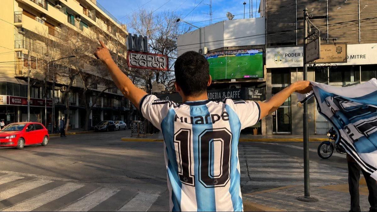 HUARPE y Colón se unen para vivir Argentina-Inglaterra en pantalla gigante