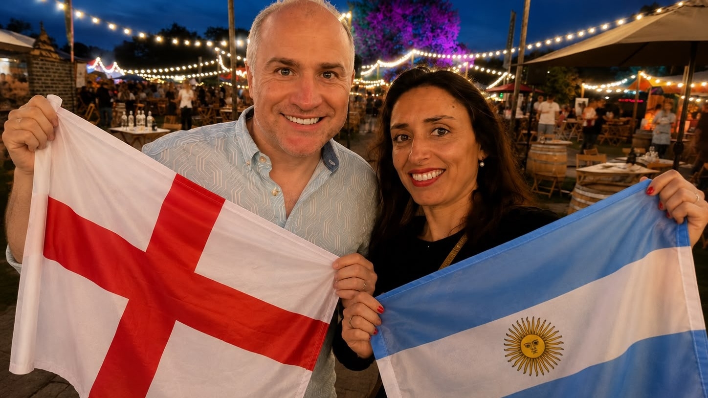 Ella es argentina, él inglés: así viven la semifinal del Mundial