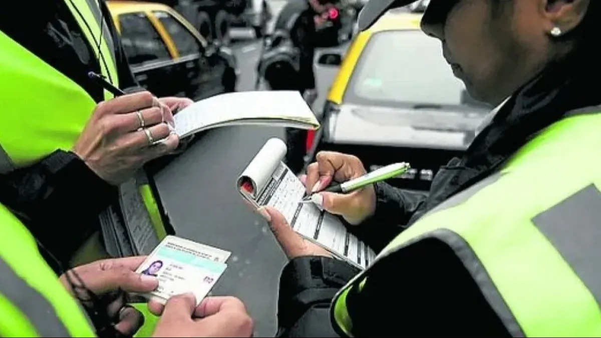 Cómo consultar y pagar las multas de tránsito online en San Juan
