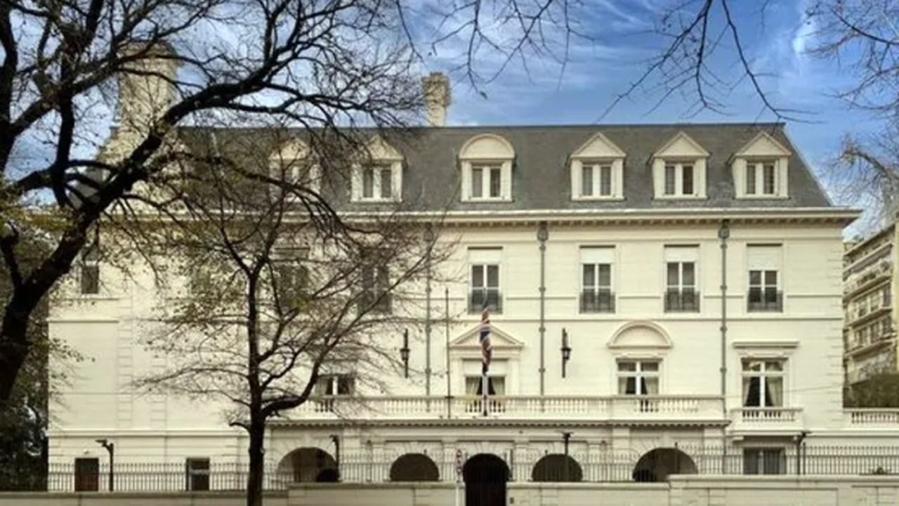 Refuerzan la seguridad en la embajada británica por Argentina-Inglaterra