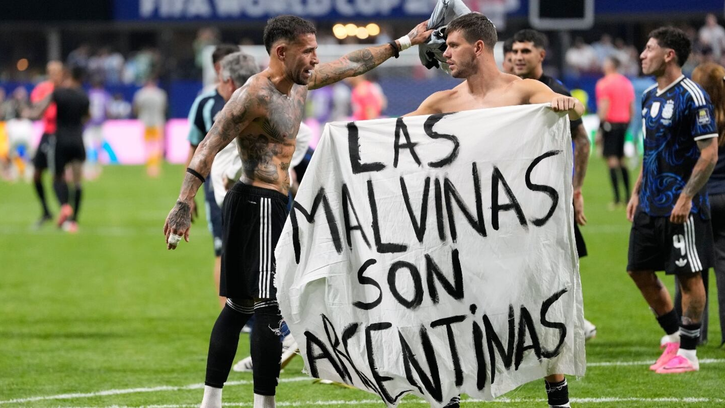 Los kelpers reclamaron sanciones para Argentina por la bandera de Malvinas