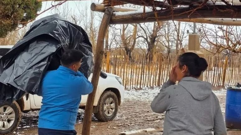 Calingasta asistió a unas 250 familias afectadas por las lluvias