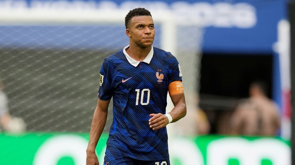 Mbappé: "Hubiera cambiado el récord de goleador por jugar la final"