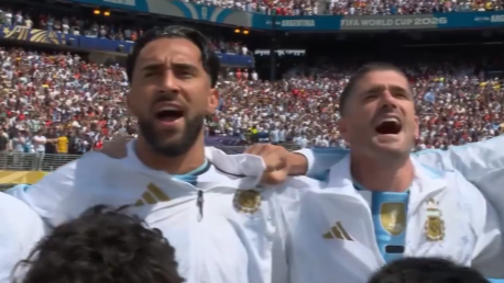 María Becerra emocionó con el Himno en la final Argentina-España