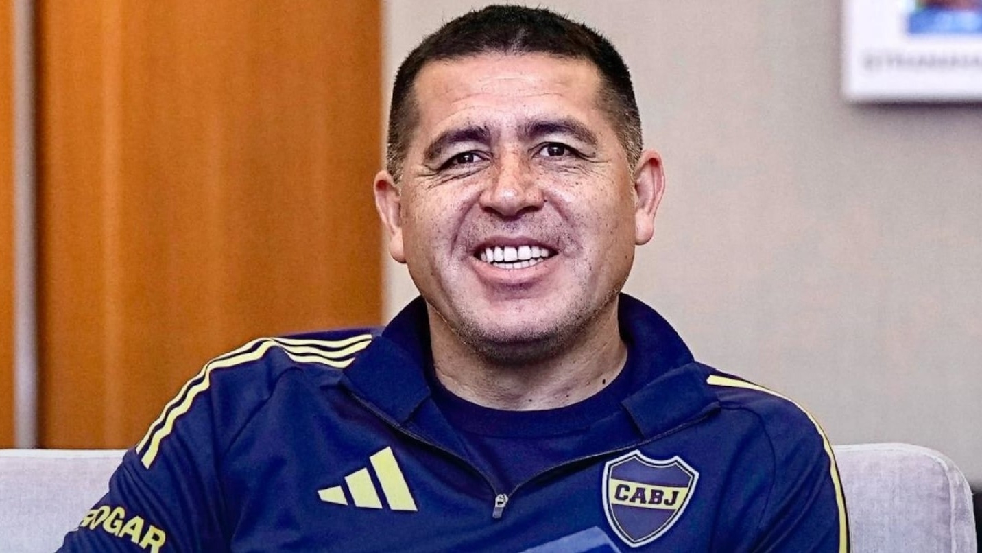 Juan Román Riquelme a la carga por un goleador para Boca