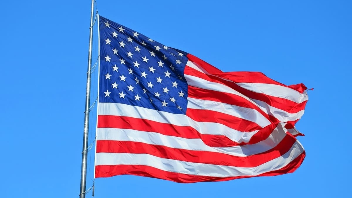 Una famosa contó que su novio la dejó por "amenazas de Estados Unidos"