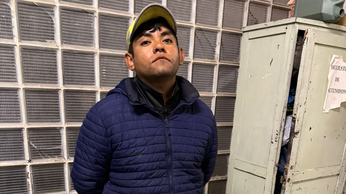 Amenazó a su esposa e hijos con un cuchillo y lo condenaron