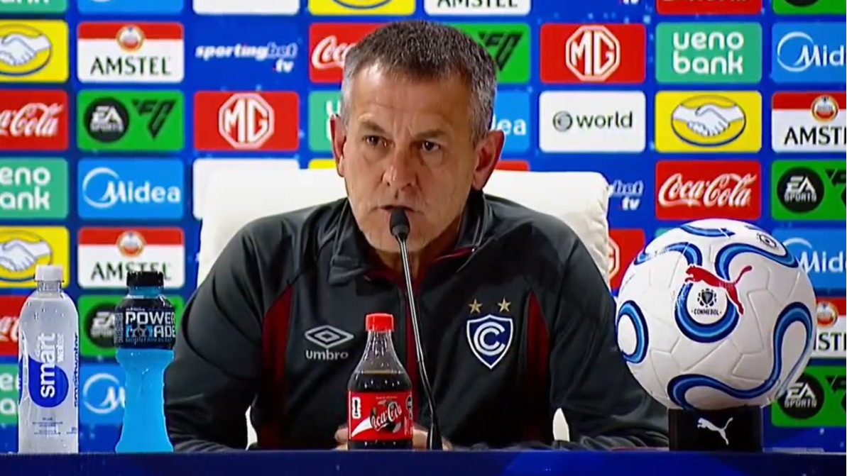 Polémica frase machista que dijo el DT de Cienciano tras derrotar a Lanús