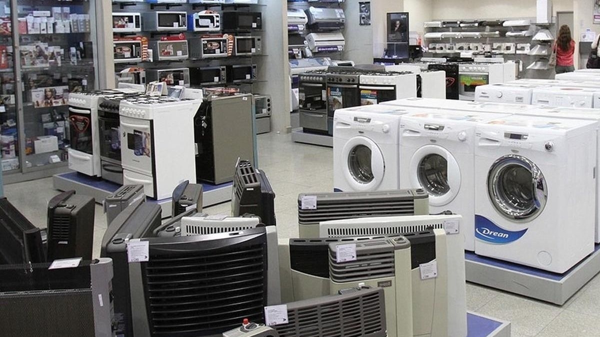 La industria electrónica y electromecánica se desploma en un 44% y cae el empleo registrado
