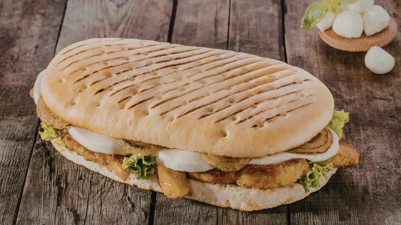 Cómo preparar paninis caseros crujientes en solo diez minutos