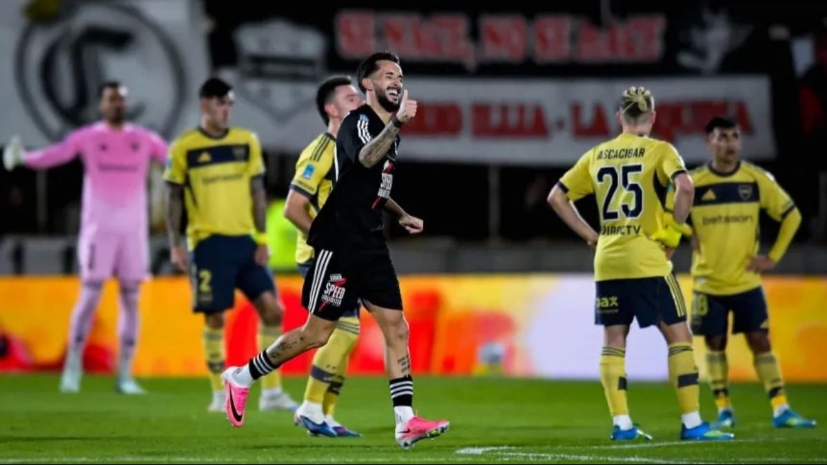 Duro golpe para Boca: Riestra lo goleó 3-0 en el debut