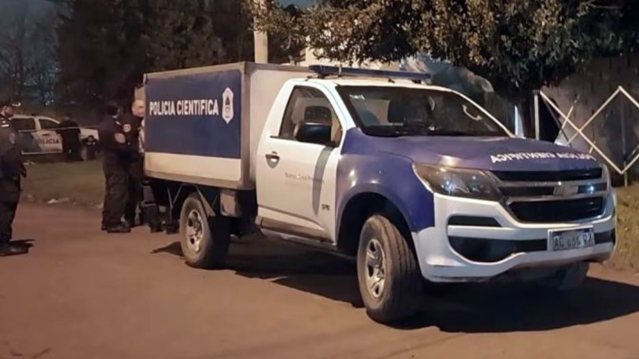 Discutió por el ruido del escape de una moto y lo mataron a puñaladas