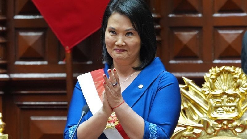 Keiko Fujimori juró y anunció lucha contra la minería ilegal