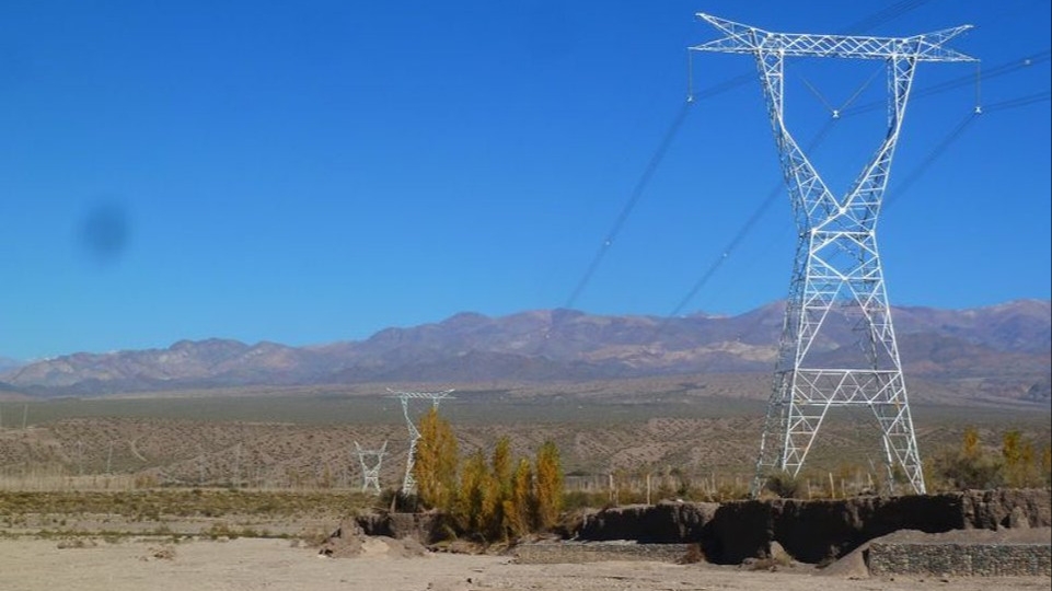 Vicuña recibió la aprobación para construir la red eléctrica de 500kv