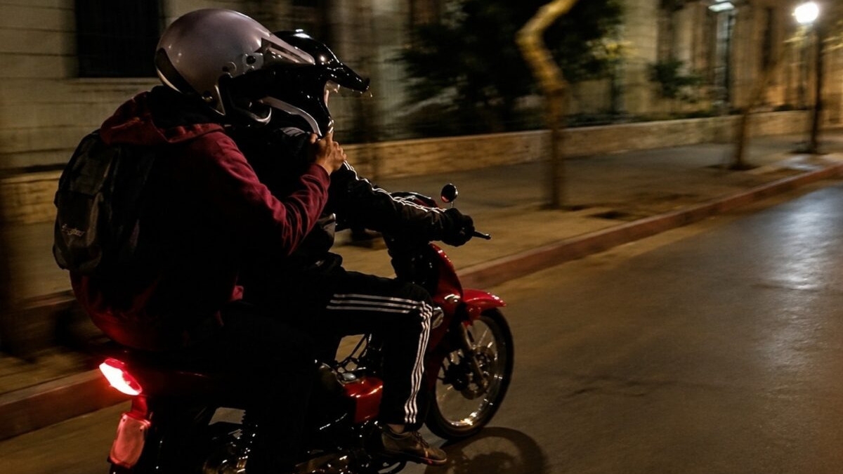 Asaltaron a un pasajero de DiDi Moto, le robaron $300.000 y le dispararon 